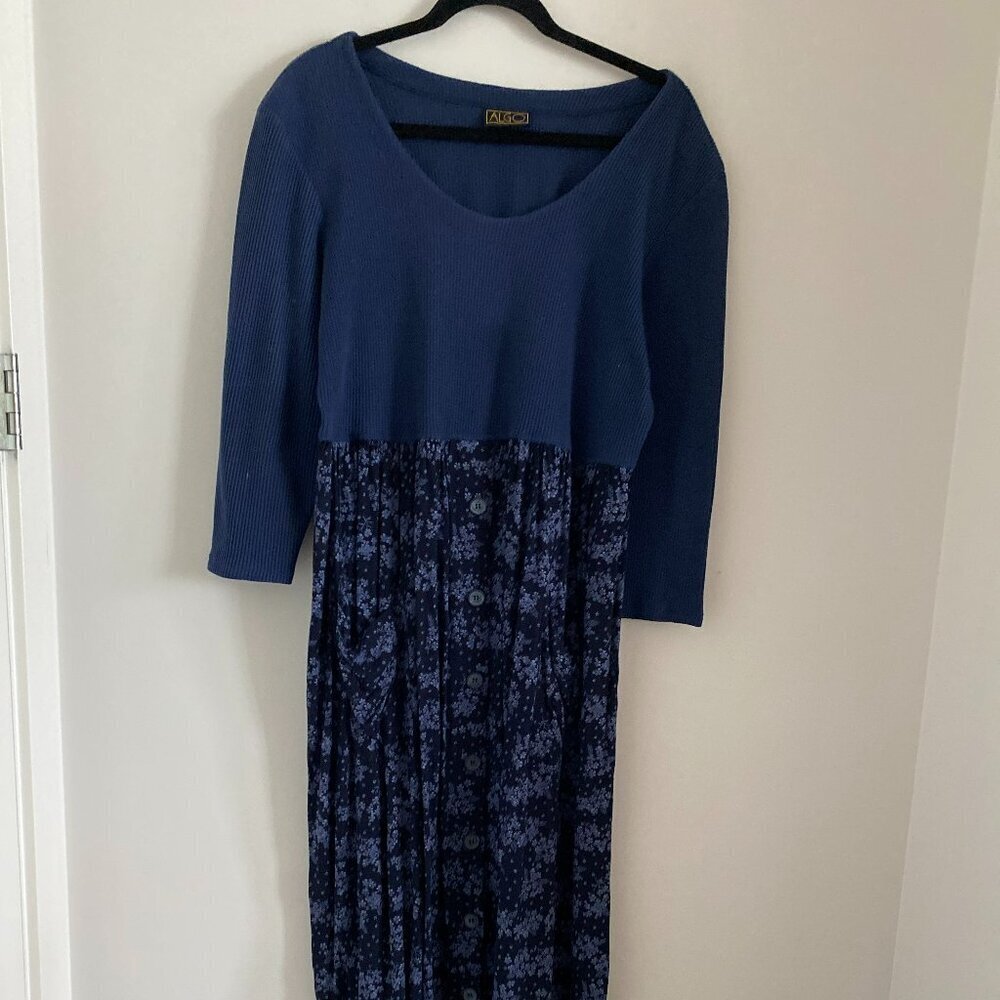 ALGO VINTAGE 3/4 SLEEVE MIDI  DRESS NAVY WITH FLORAL SKIRT BUTTONS FRONT POCKETS